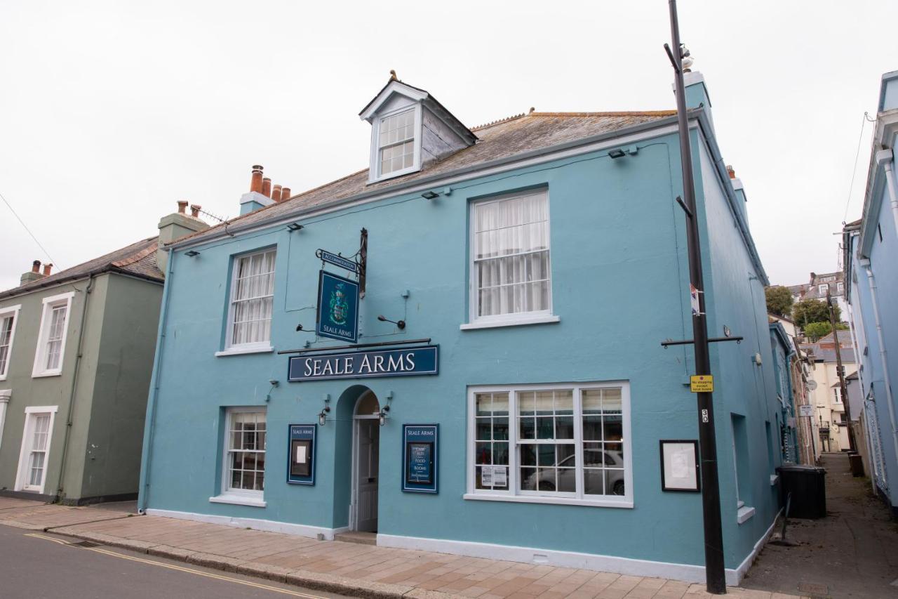 The Seale Arms Hotel Дартмут Екстериор снимка